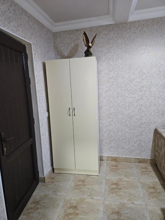 Galstyans Hotel Evn Airport P'arak'ar Exterior foto